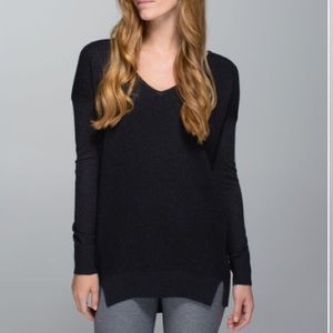 Lululemon the sweater life 10 heathered black